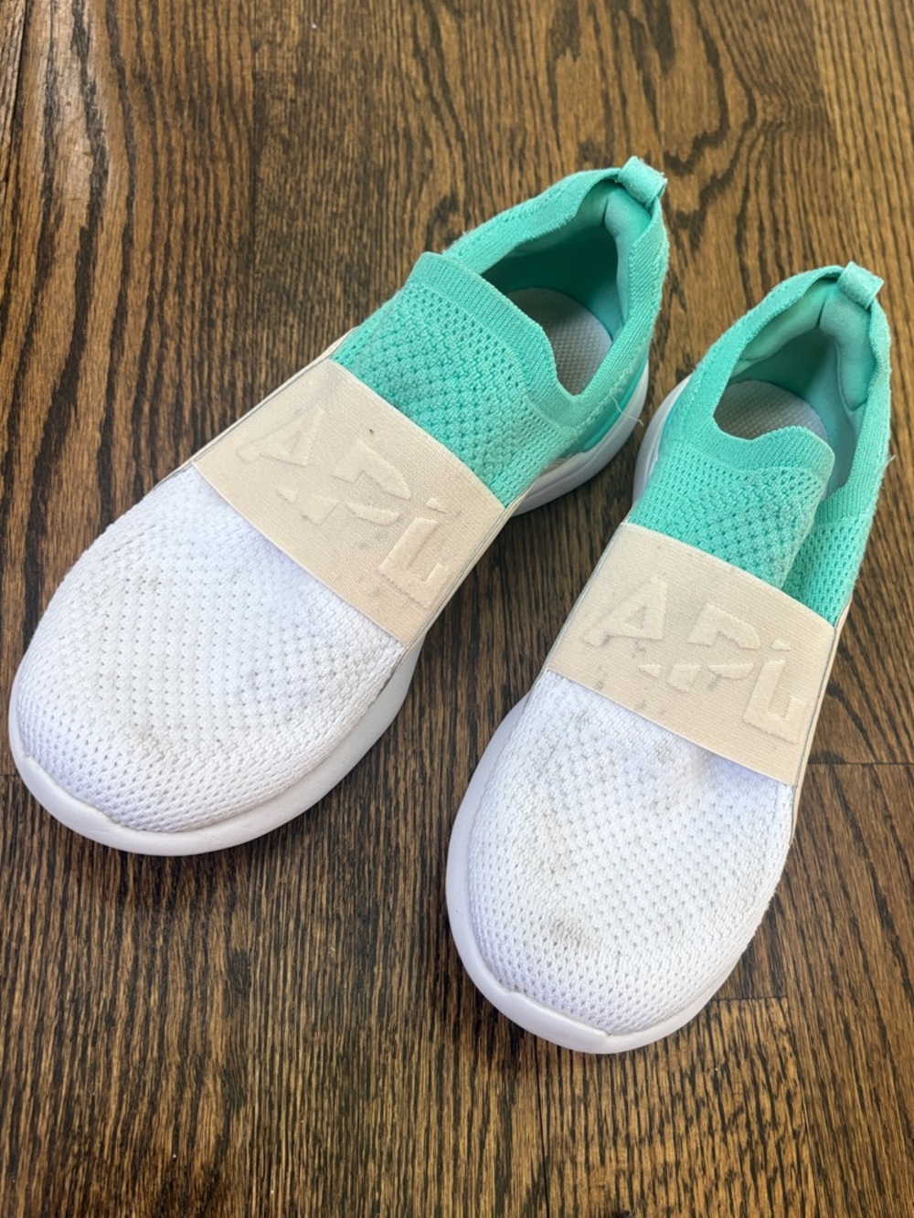 APL Women's TechLoom Bliss Sneakers 7.5